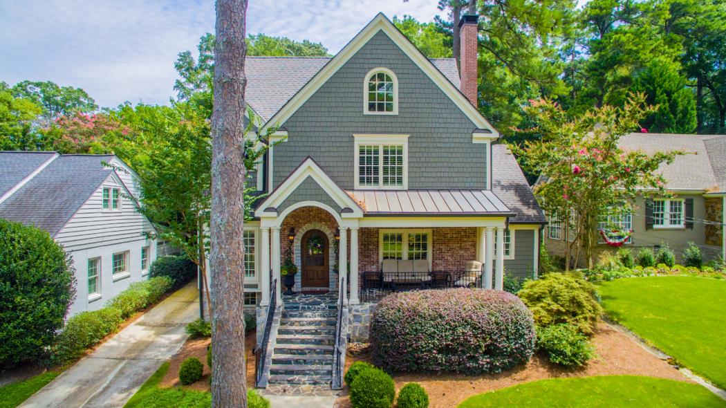 Luxury Peachtree Park Home For Sale in Atlanta