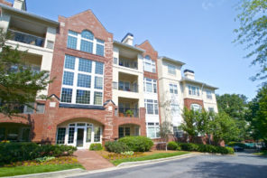 Habersham Oaks Buckhead Atlanta Midrise Condos For Sale 30305