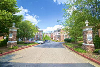 The Manor at Olde Ivy Vinings-Smyrna Condos For Sale in Atlanta 30080